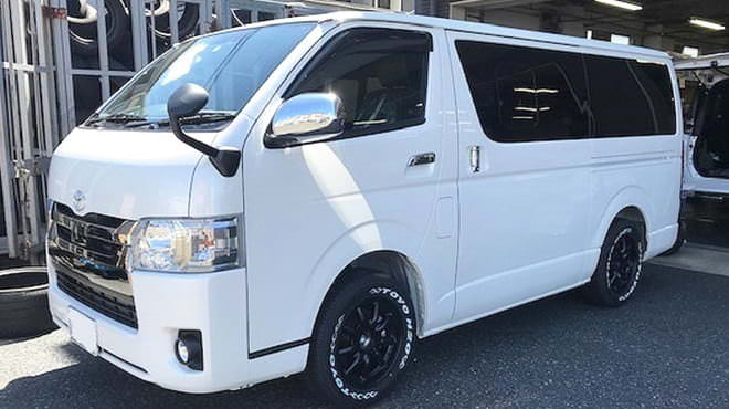 電話やメールで出張買取の依頼ができます。