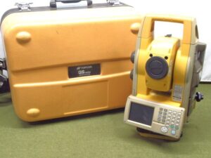 通電のみ確認 現状品 TOPCON トプコン QSSA トータルステーション 測量機器